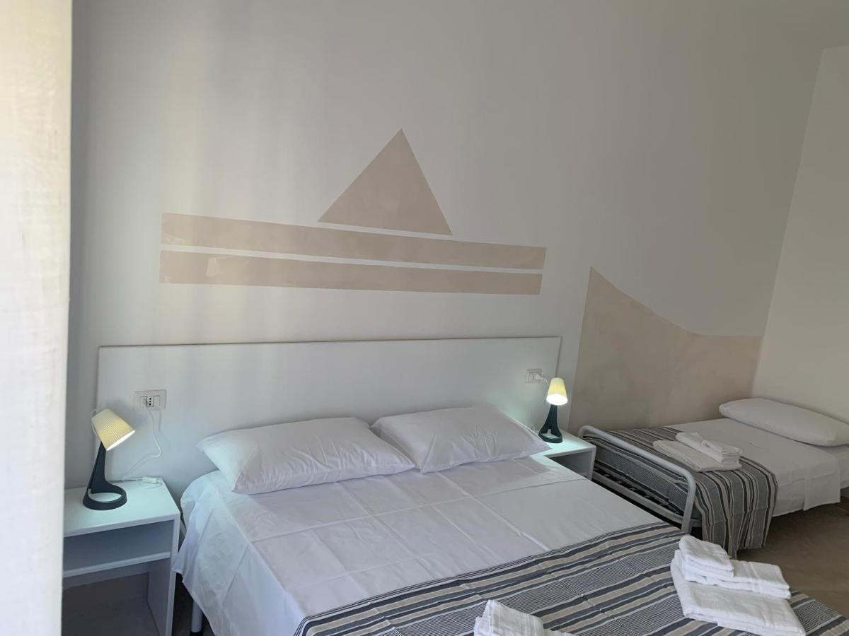La Piazza Beb Bed & Breakfast โตรเปอา ภายนอก รูปภาพ